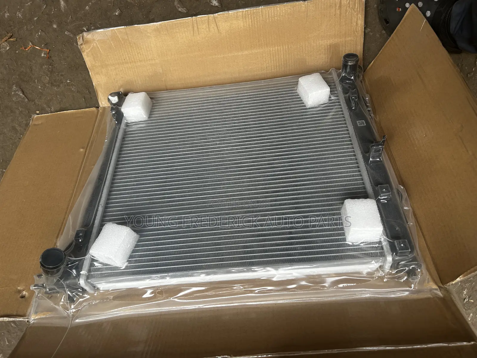 Hyundai Tucson 2016 2017 2018 Radiator