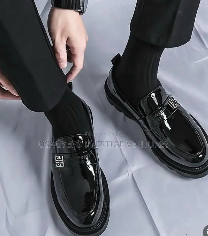 Givenchy Mirror Shoe