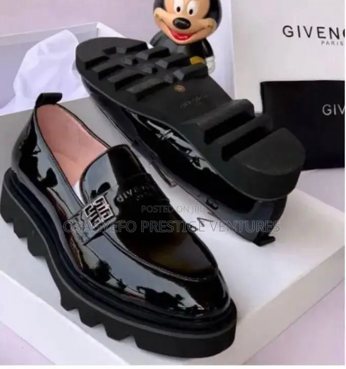 Givenchy Mirror Shoe