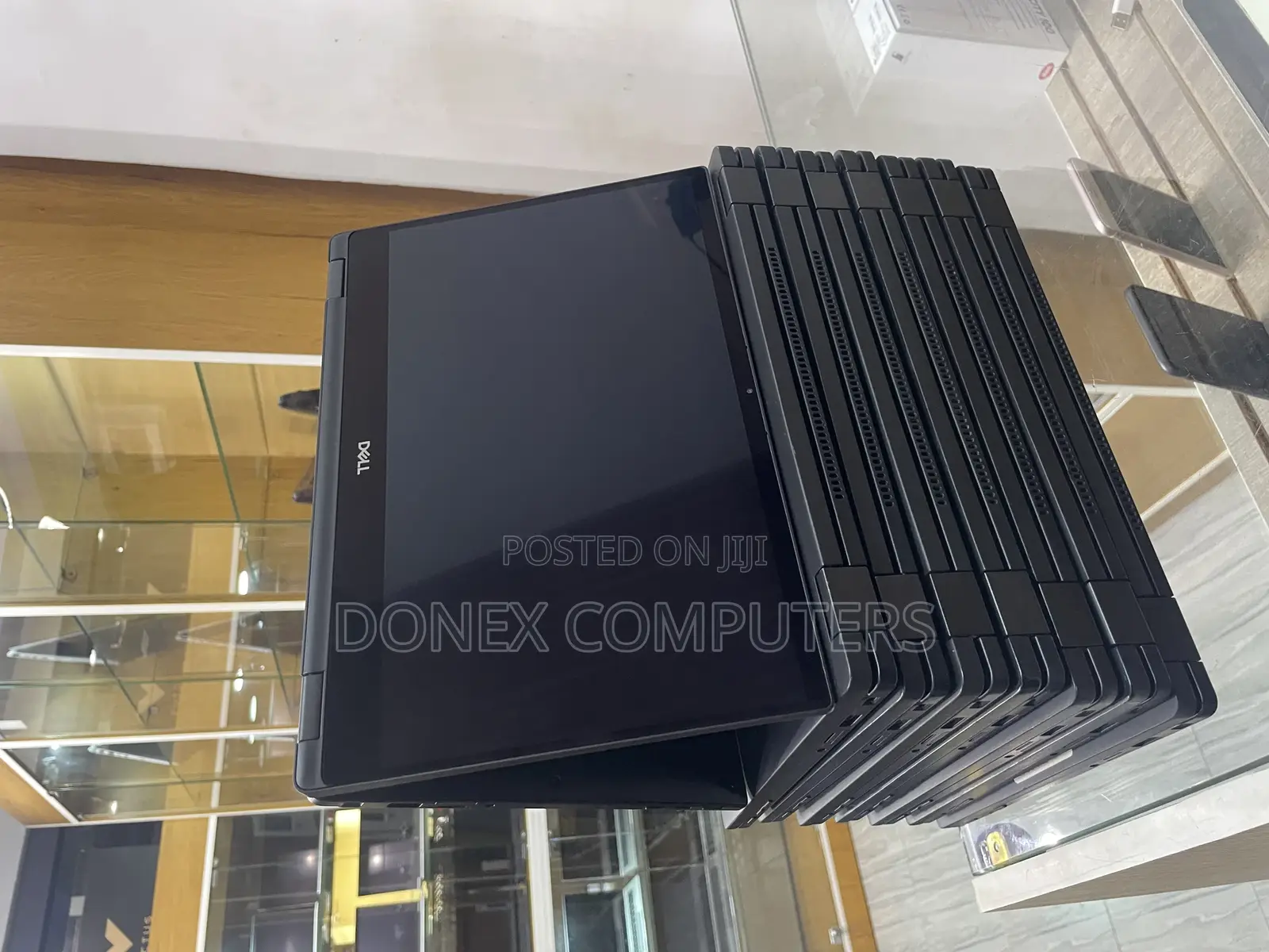 Laptop Dell Latitude 7390 8GB Intel Core i5 SSD 256GB