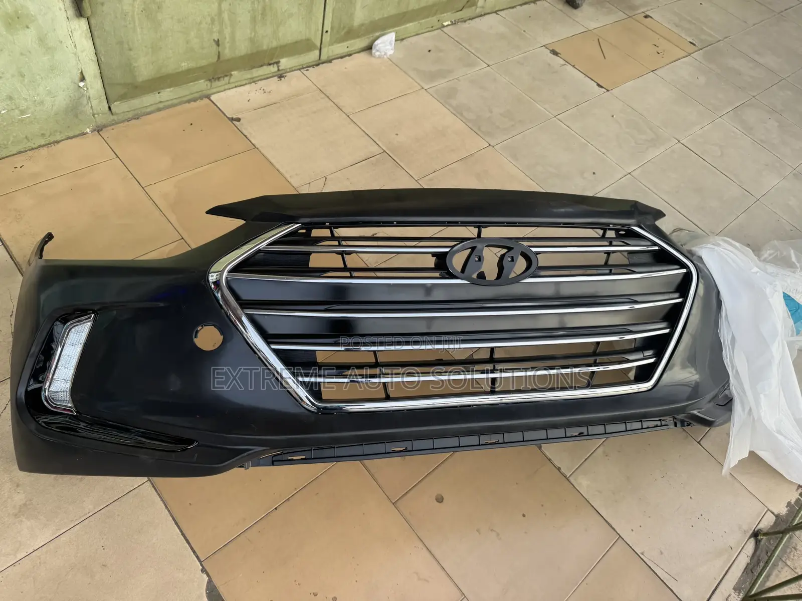 2017-2019 Hyundai Elantra Sedan Front Bumper
