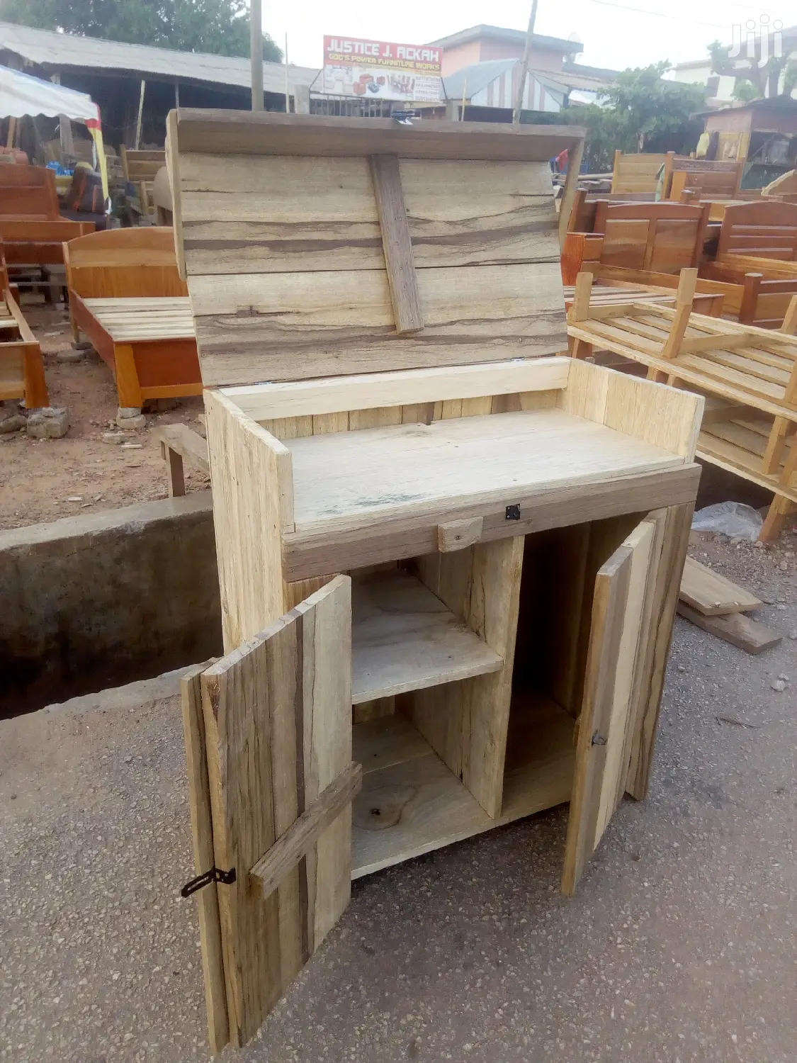 Kitchen Cabinet