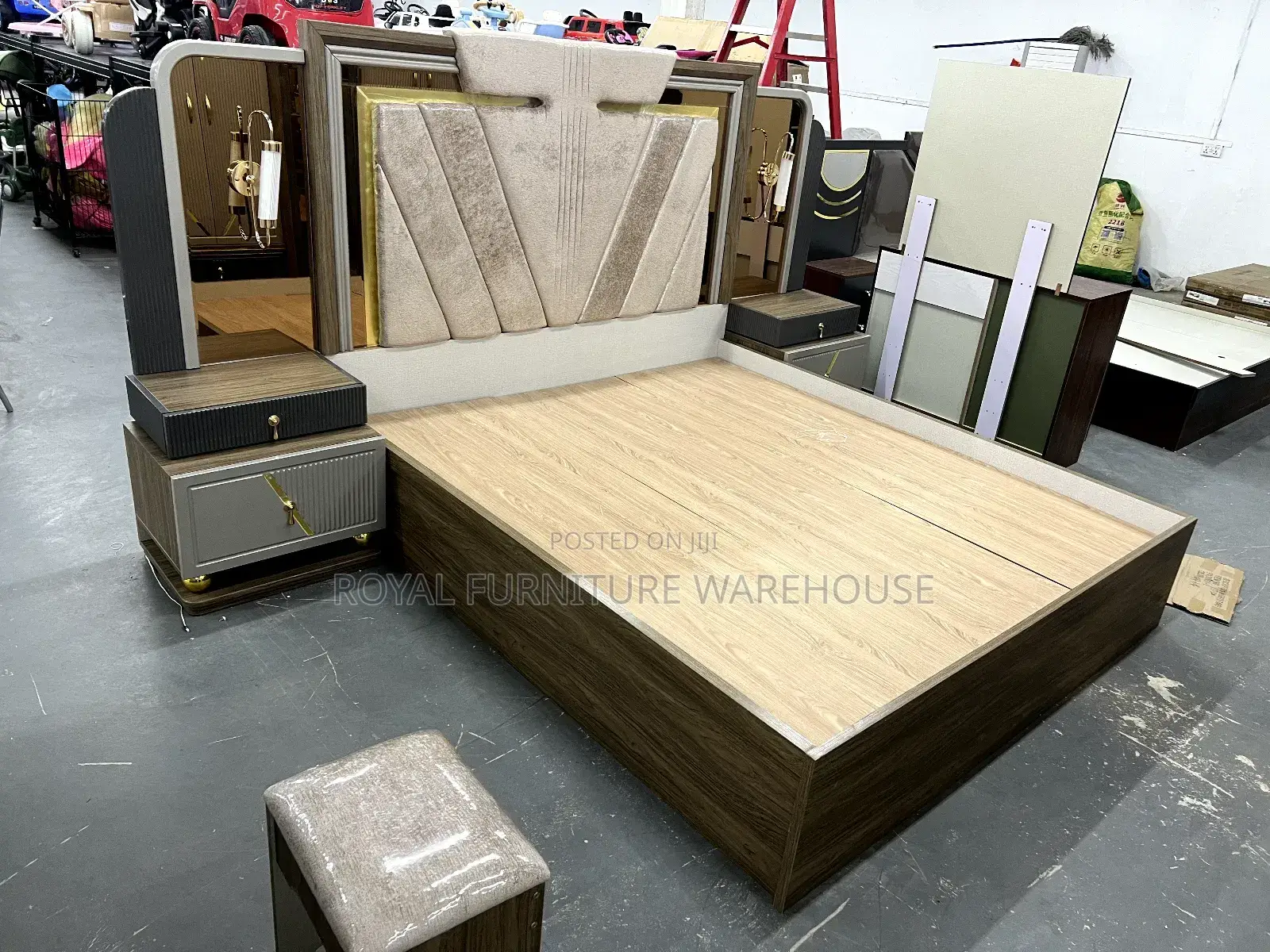 Foreign Executive Living Room Set