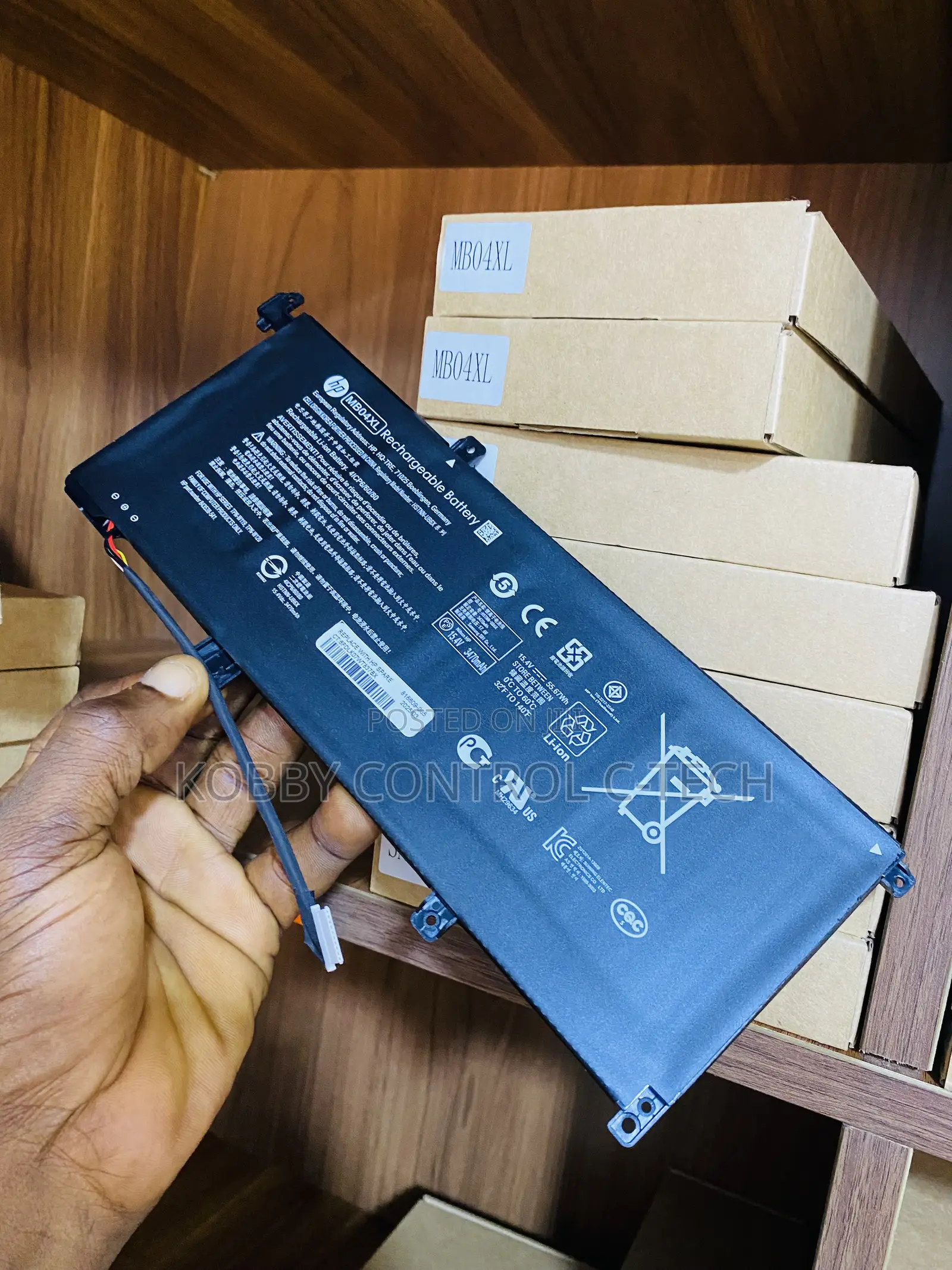 Mb04xl Hp Original Inbuilt Battery Grade A
