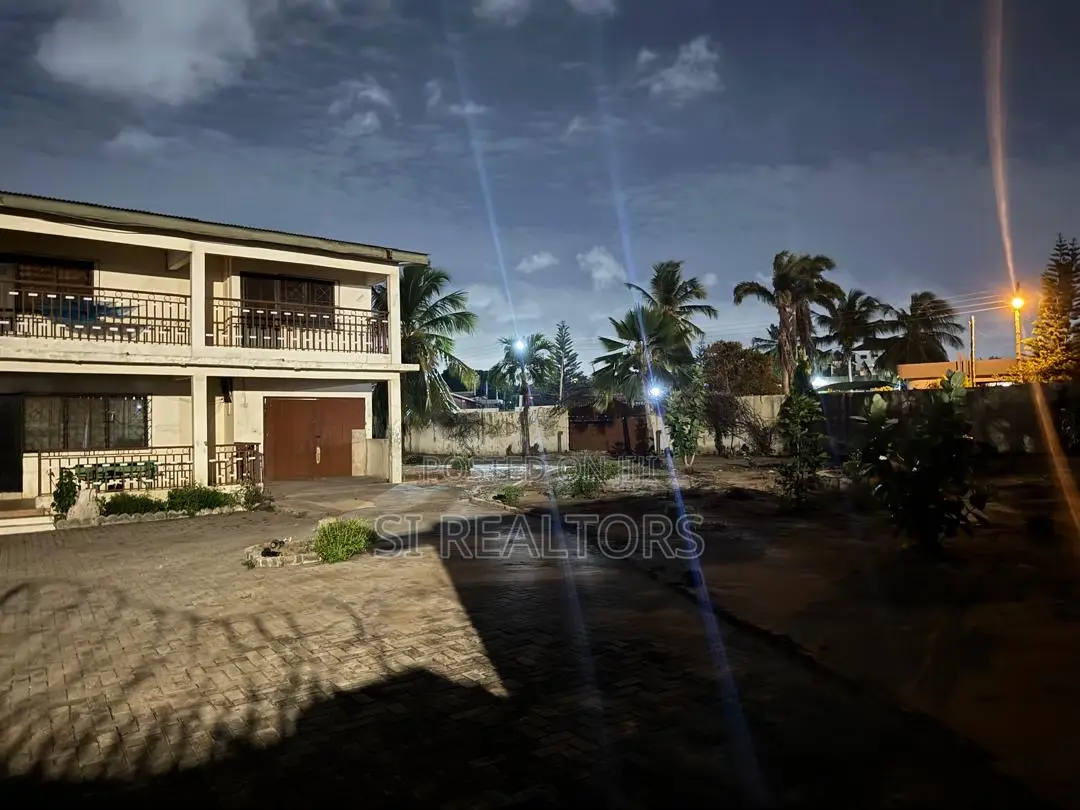Prime Titled Land for Multi Properties Development