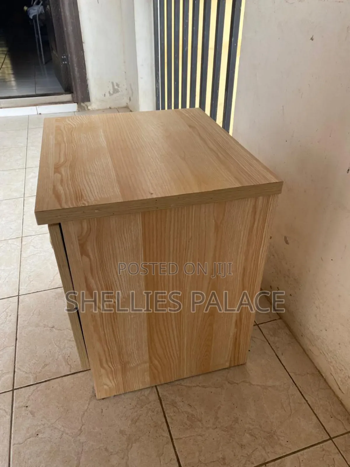 Slightly Used Mini Mobile Side Drawer
