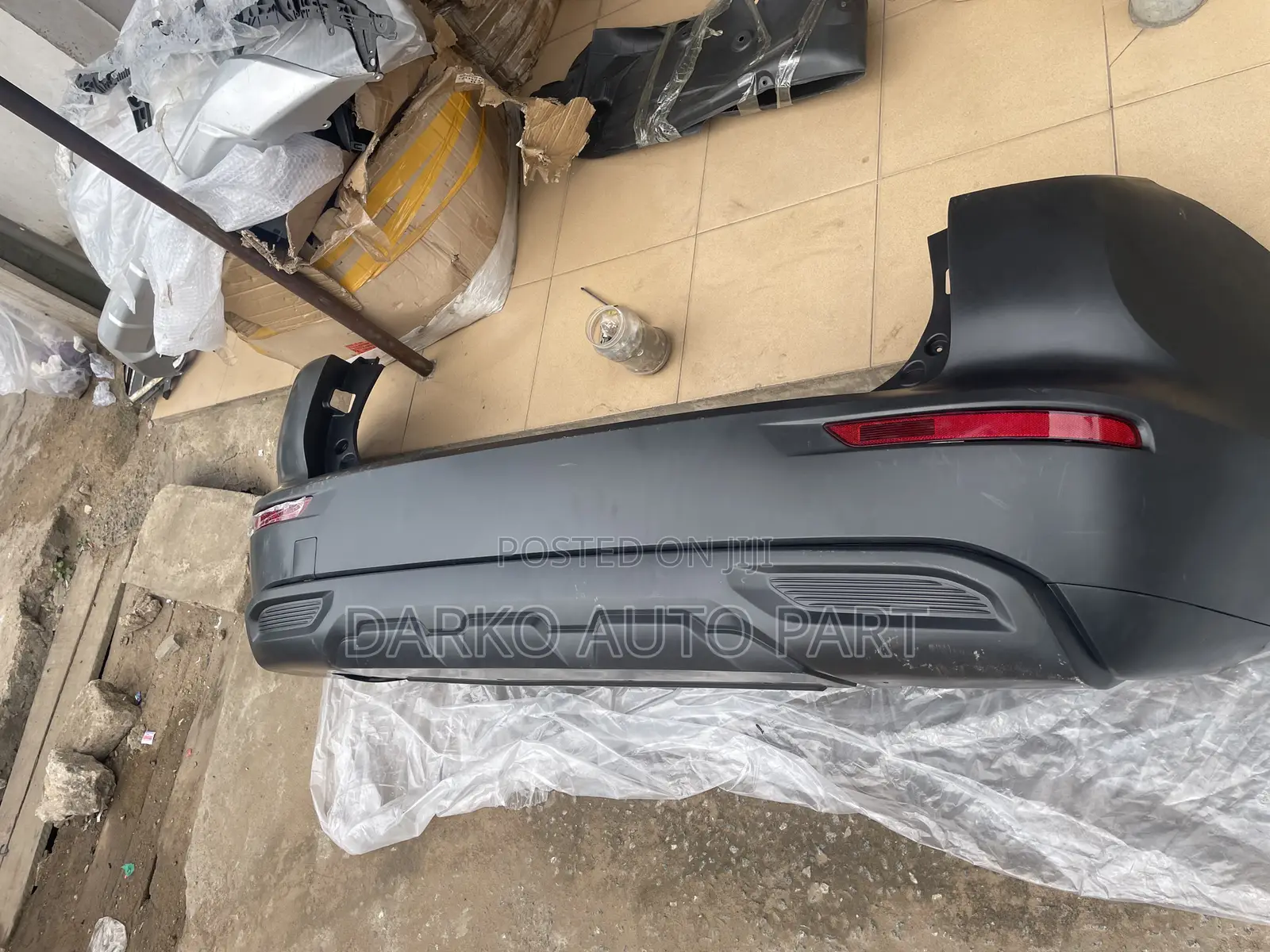 Mitsubishi Outlander 2022-2023 Complete Back Bumper