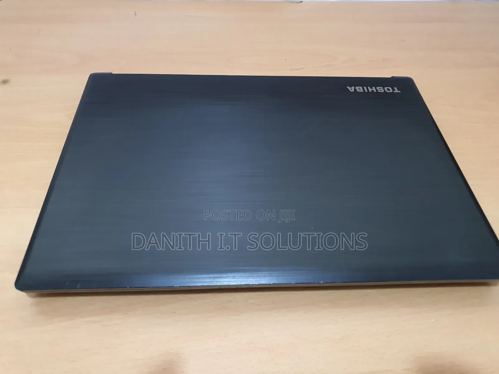 Laptop Toshiba Satellite Pro B40 4GB Intel Pentium SSD 128GB