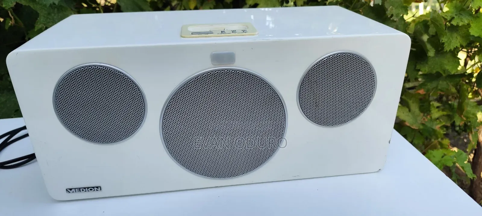 Powerful Medion Docking iPod Docking Station High-Quality, Deep Bass