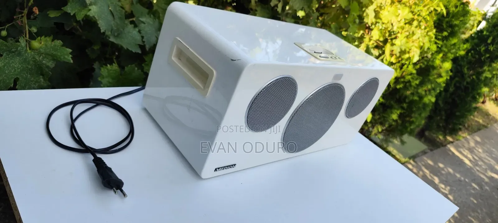Powerful Medion Docking iPod Docking Station High-Quality, Deep Bass