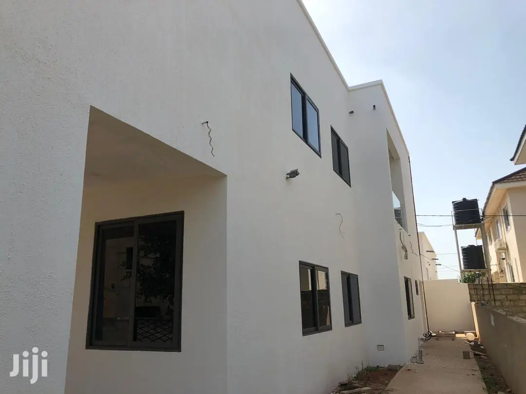 4bdrm Duplex in Awutu Senya East Municipal for sale