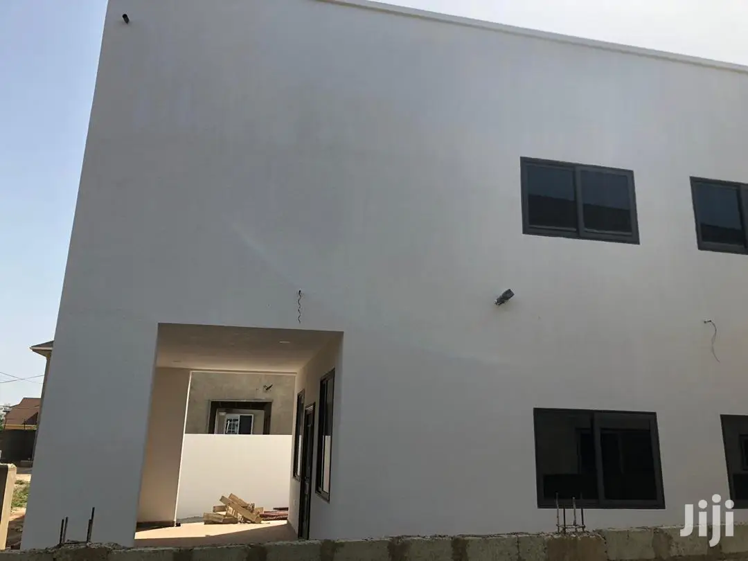 4bdrm Duplex in Awutu Senya East Municipal for sale