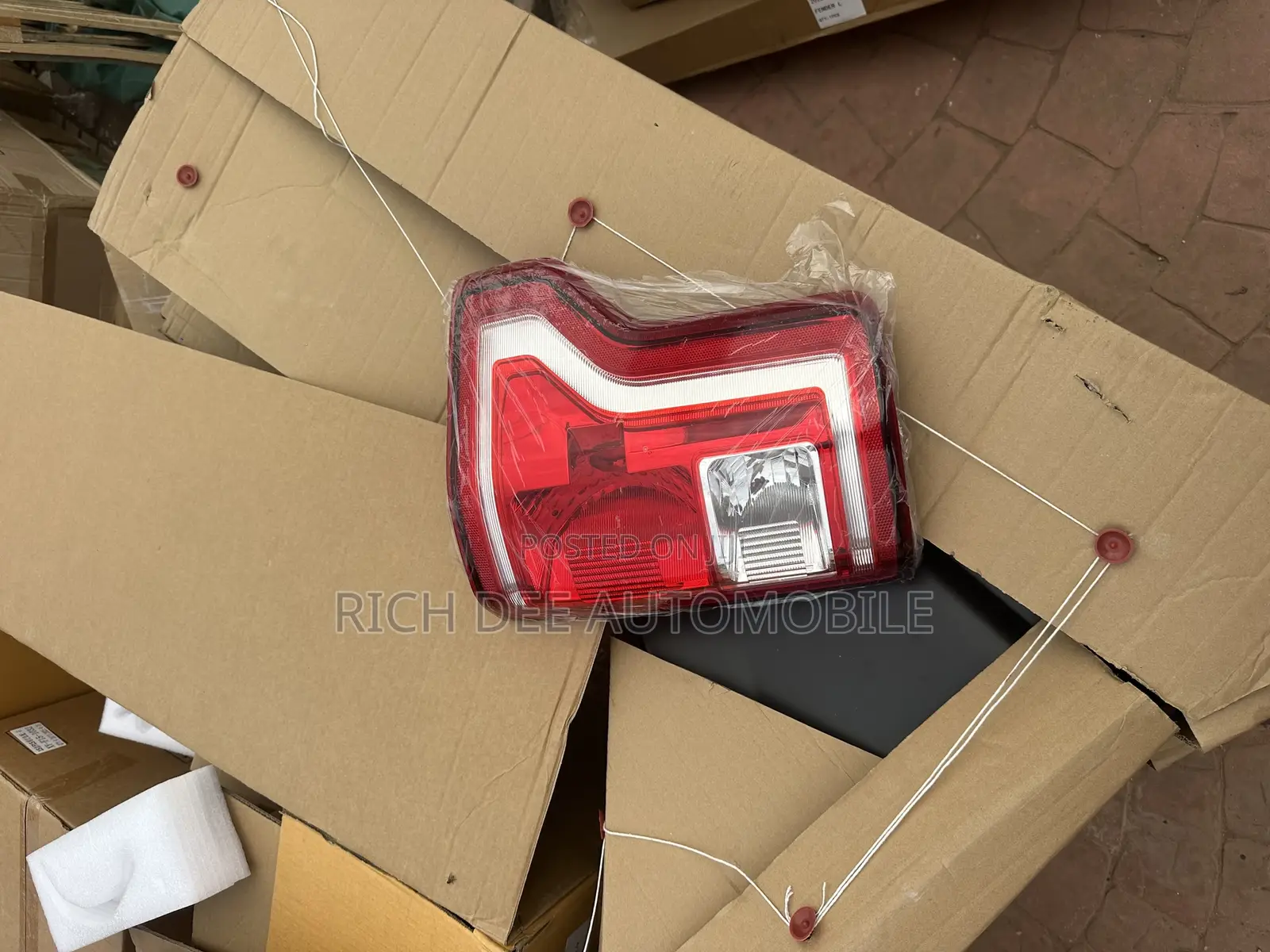Ford F150 2017 Taillight