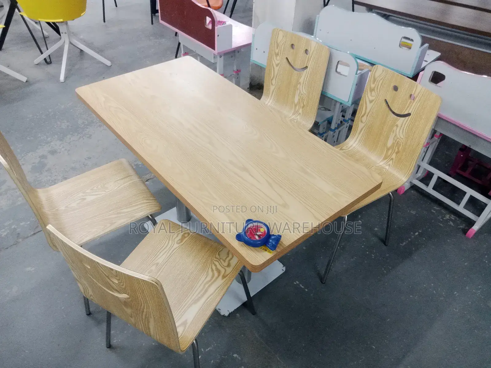 Good Quality Wooden 4 Seater Dining Table