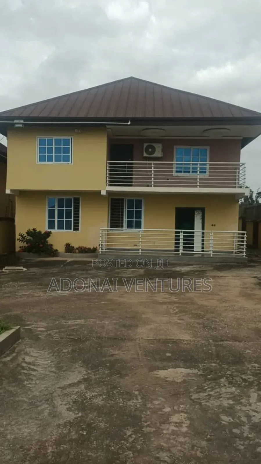 5bdrm House in Abuakwa D K C, Kumasi Metropolitan for sale
