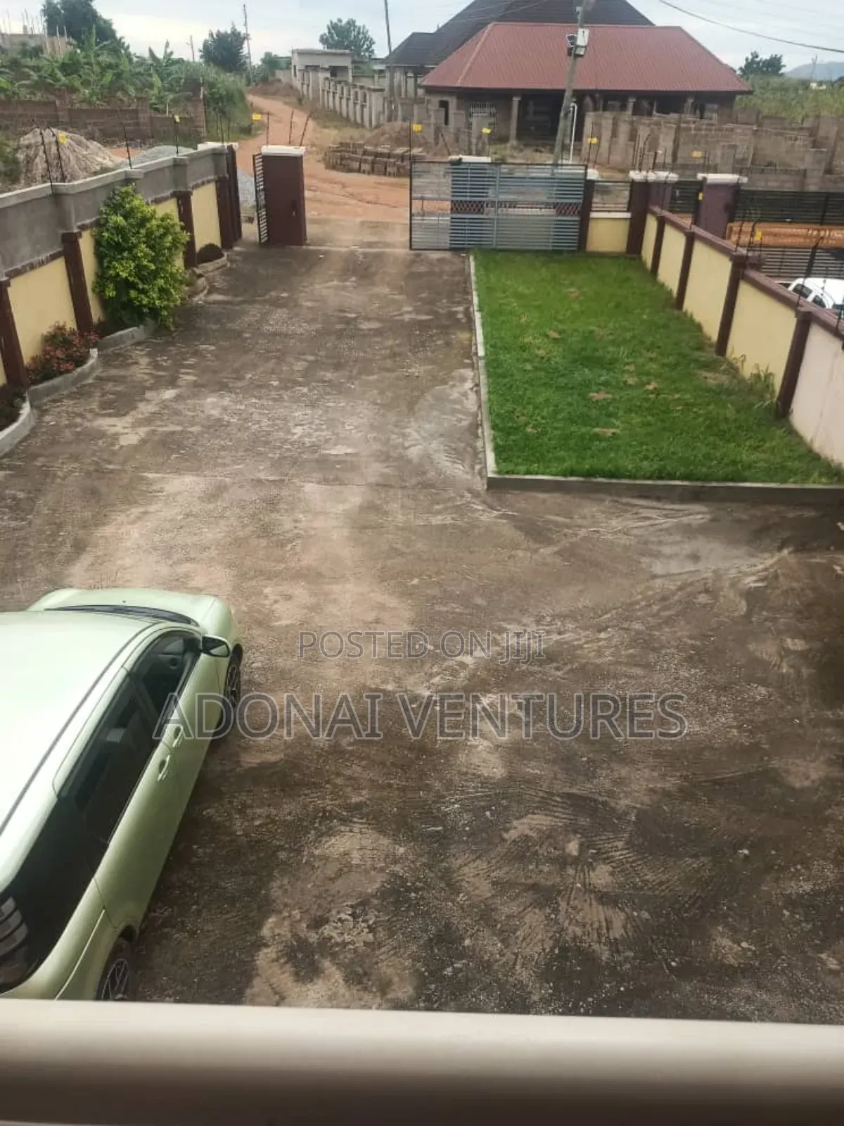 5bdrm House in Abuakwa D K C, Kumasi Metropolitan for sale