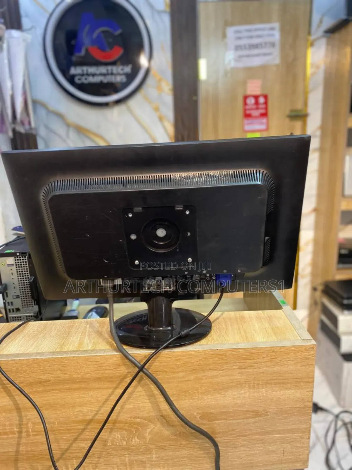 Hp Compaq La2206x Monitor