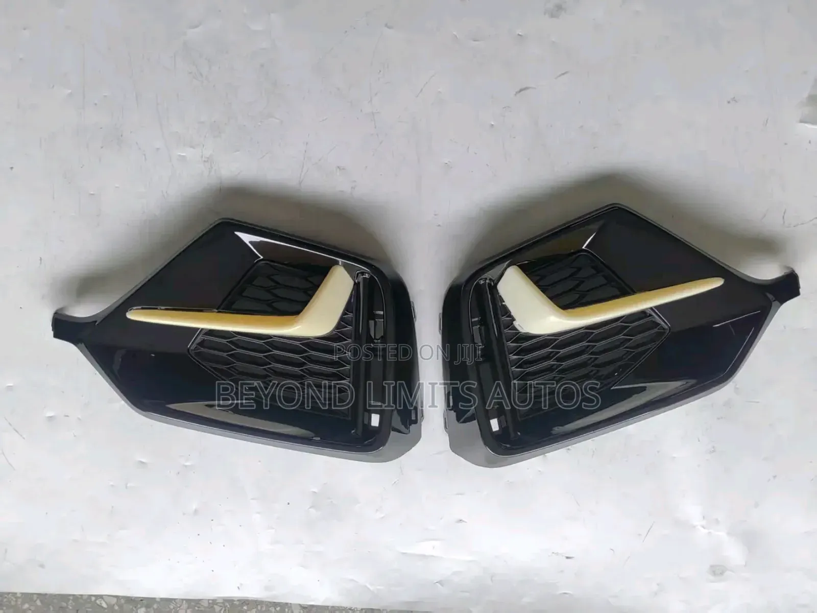 Honda Civic 2016,2017,2018,2019,2020,2021 Back Bumper Cover