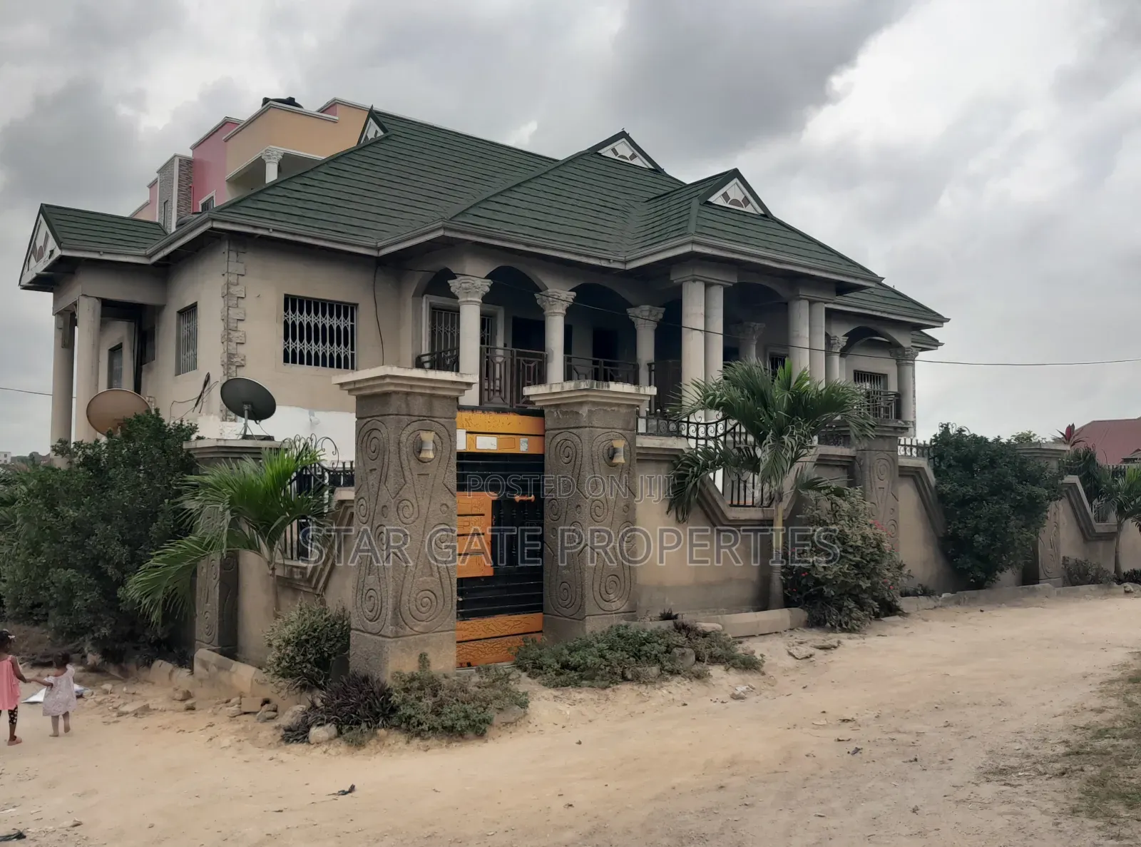 12bdrm House in Buobai/ Asokore, Kumasi Metropolitan for sale