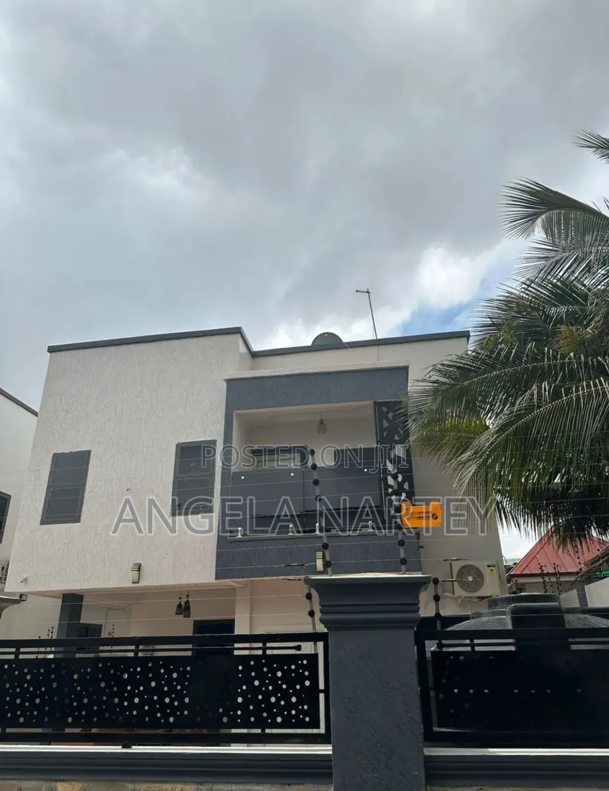 Furnished 4bdrm House in Hfc Spintex for sale
