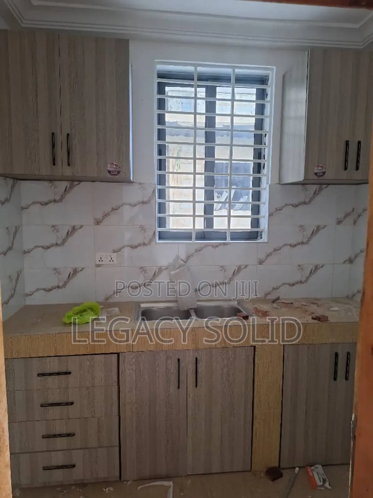 1bdrm Apartment in Legacy Solid Real, New Town for rent