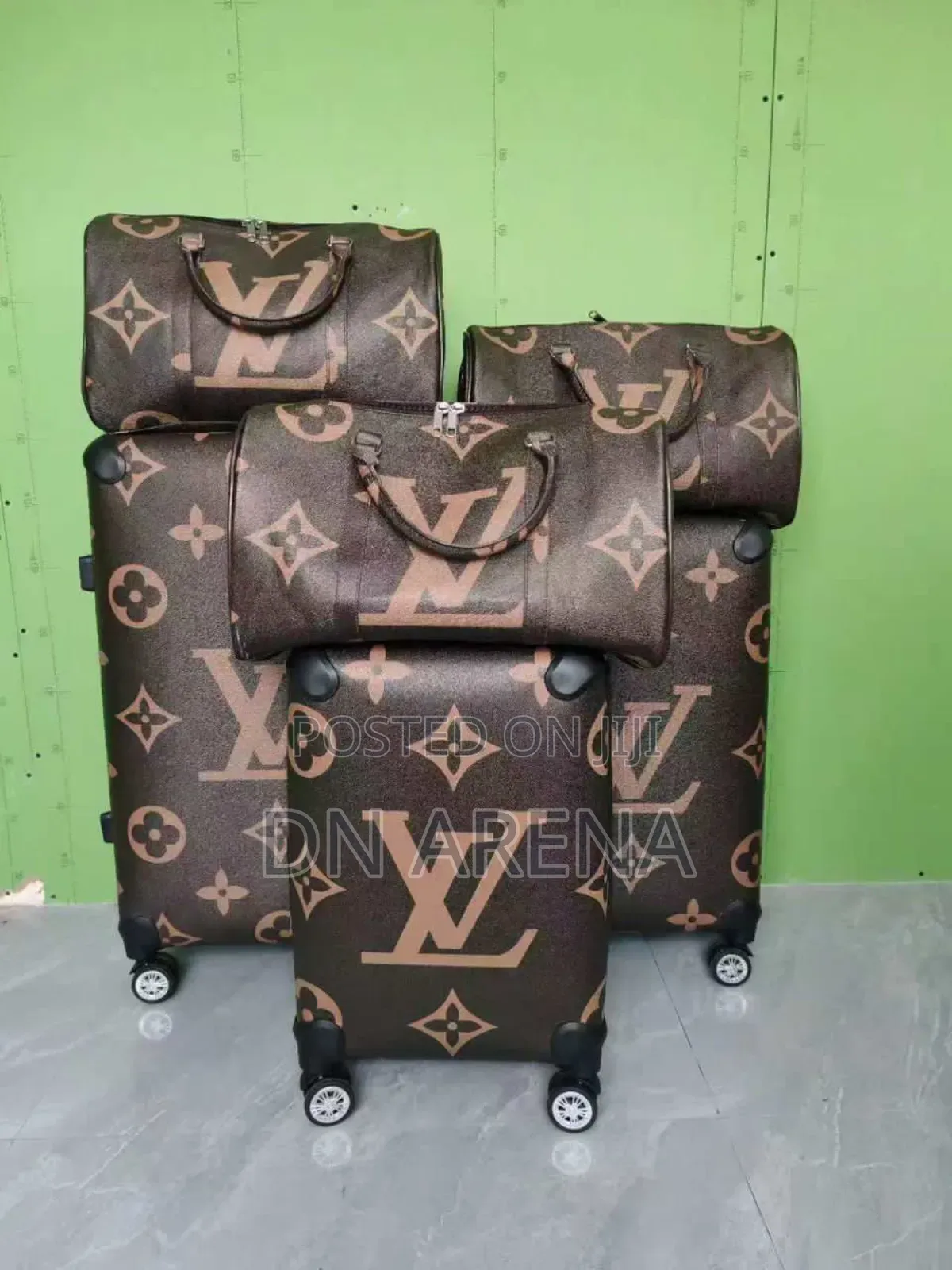6in1 Travel Bag Set (3 Suitcases 3 Duffle