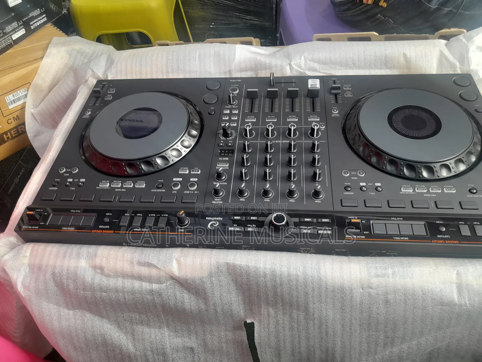 Dj Mixer DDJ-GRV 6