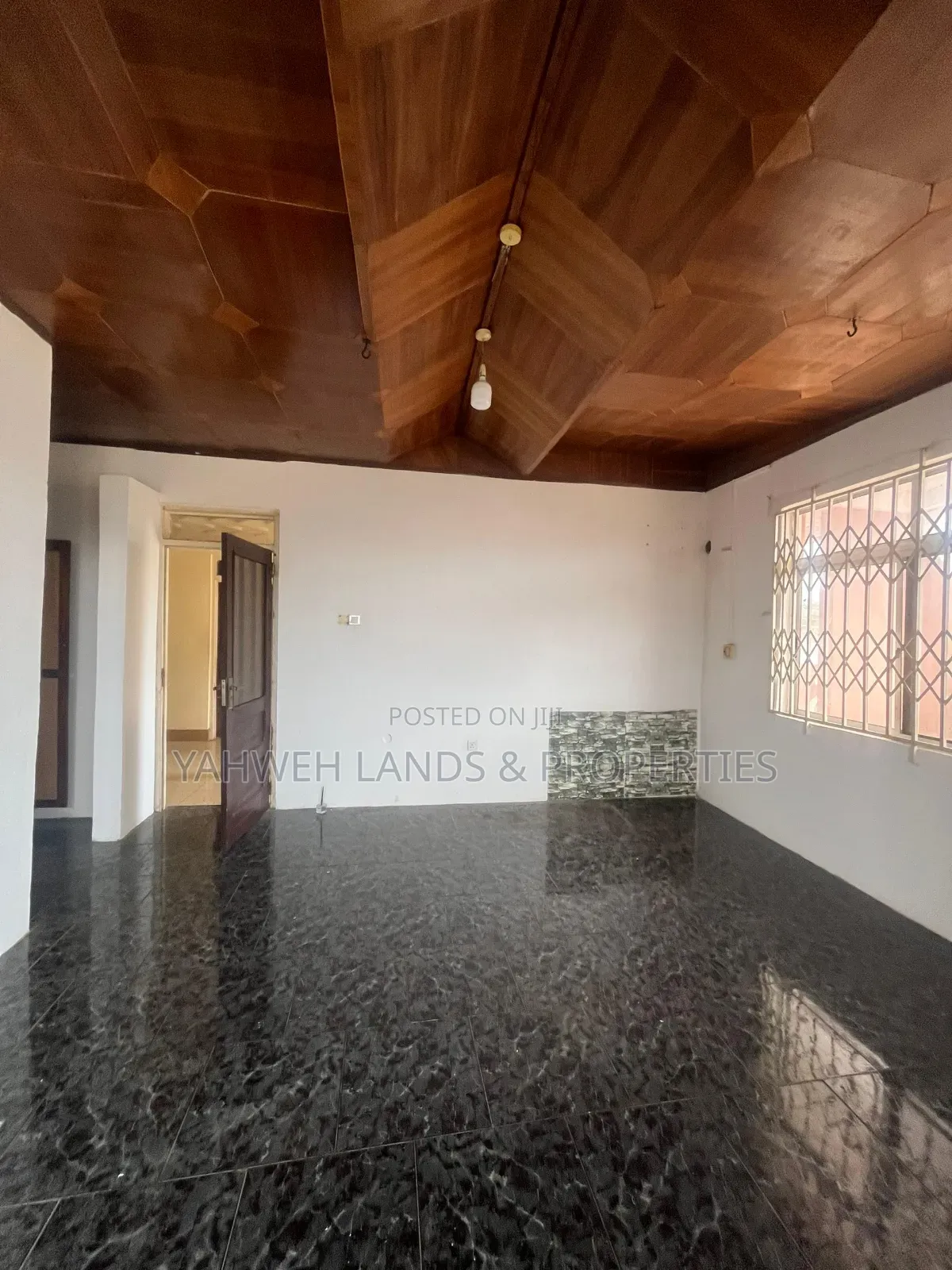 6bdrm House in Spintex for rent