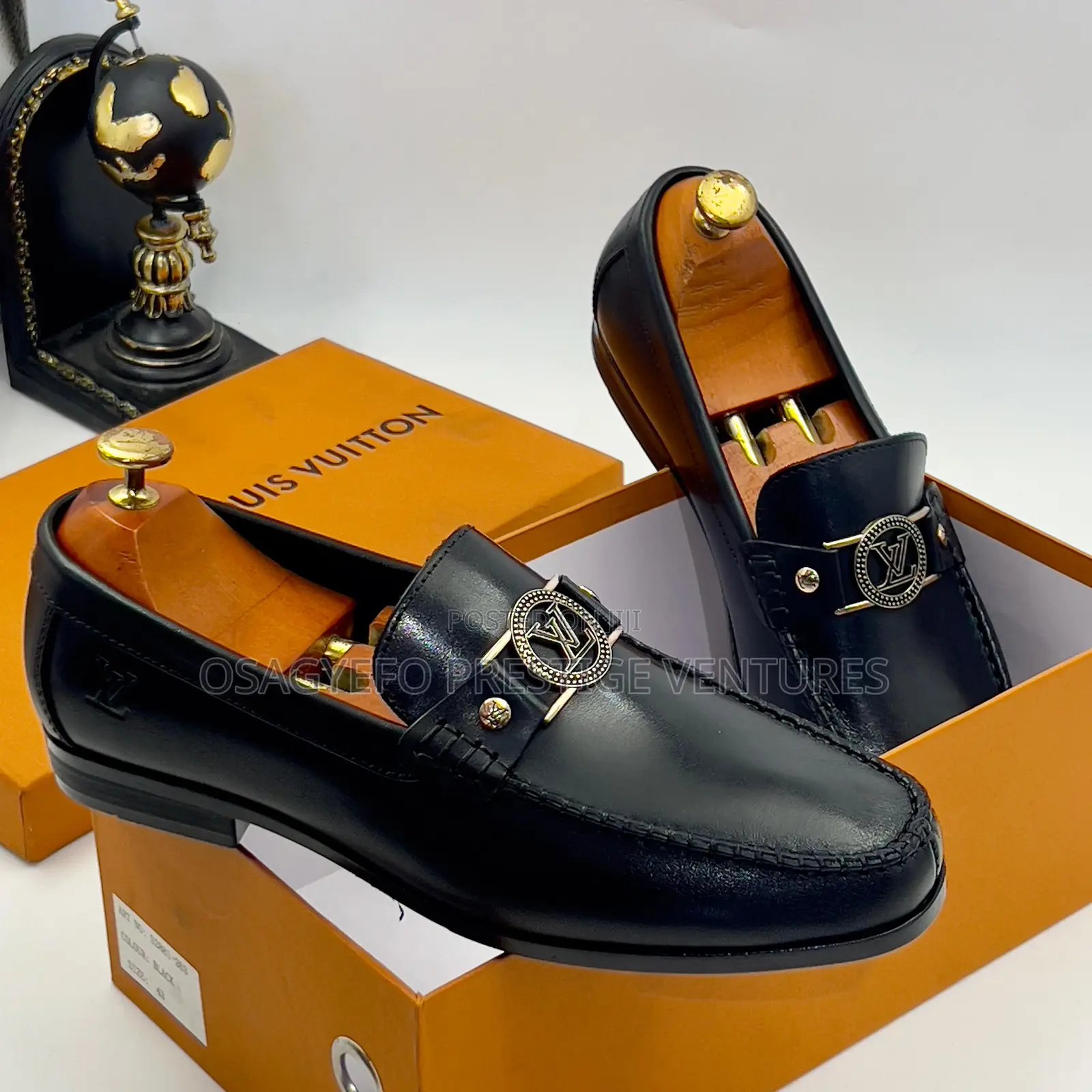 High Quality *Louis Vuitton Black* Shoe