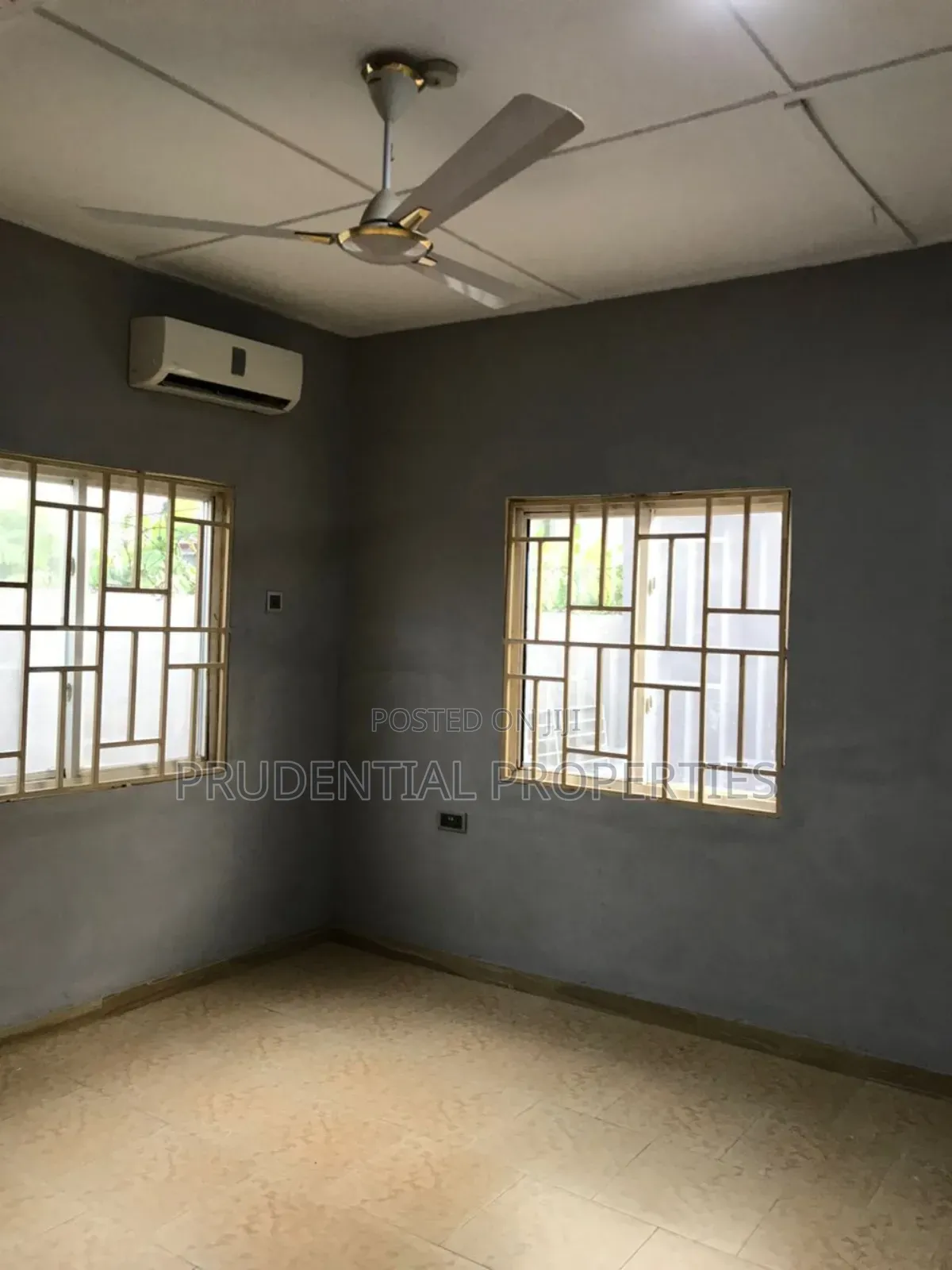 4bdrm House in Dansoman for sale