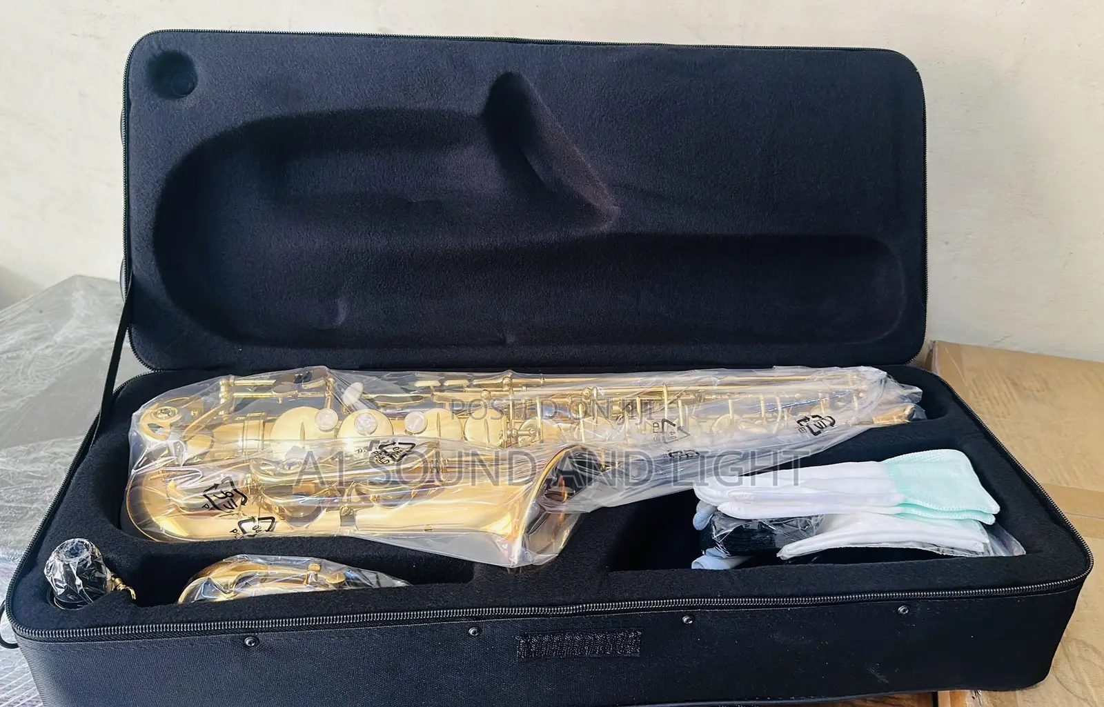 Yamaha Beginner’S Alto Saxophone - Gold