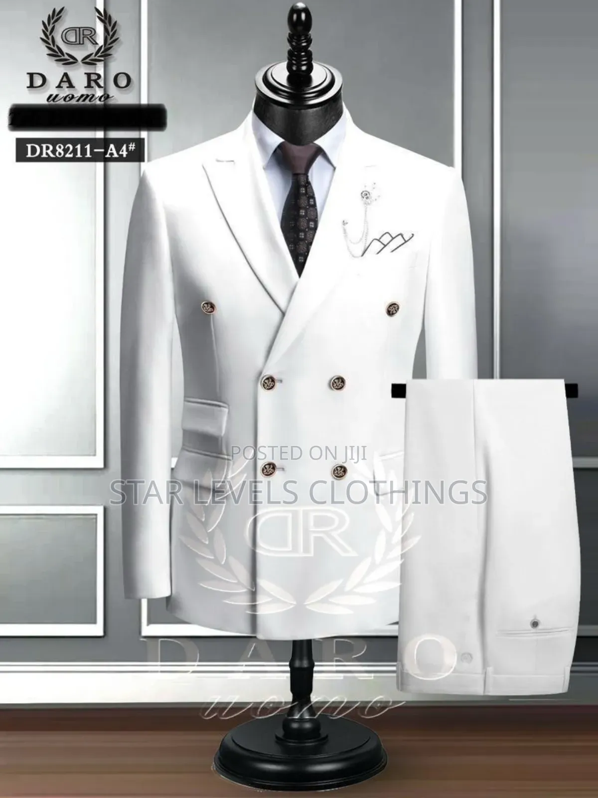 White Double Breasted Suits Available in All Sizes (Daro)