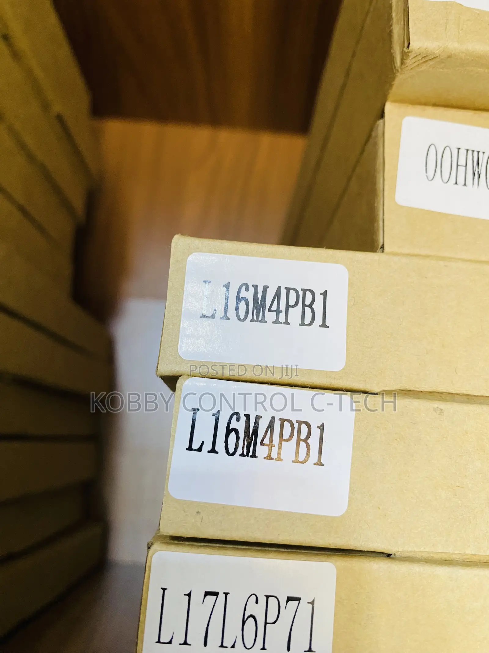 L16m4pb1 Lenovo 720-13,730-13 Original Grade a Inbuilt Battery