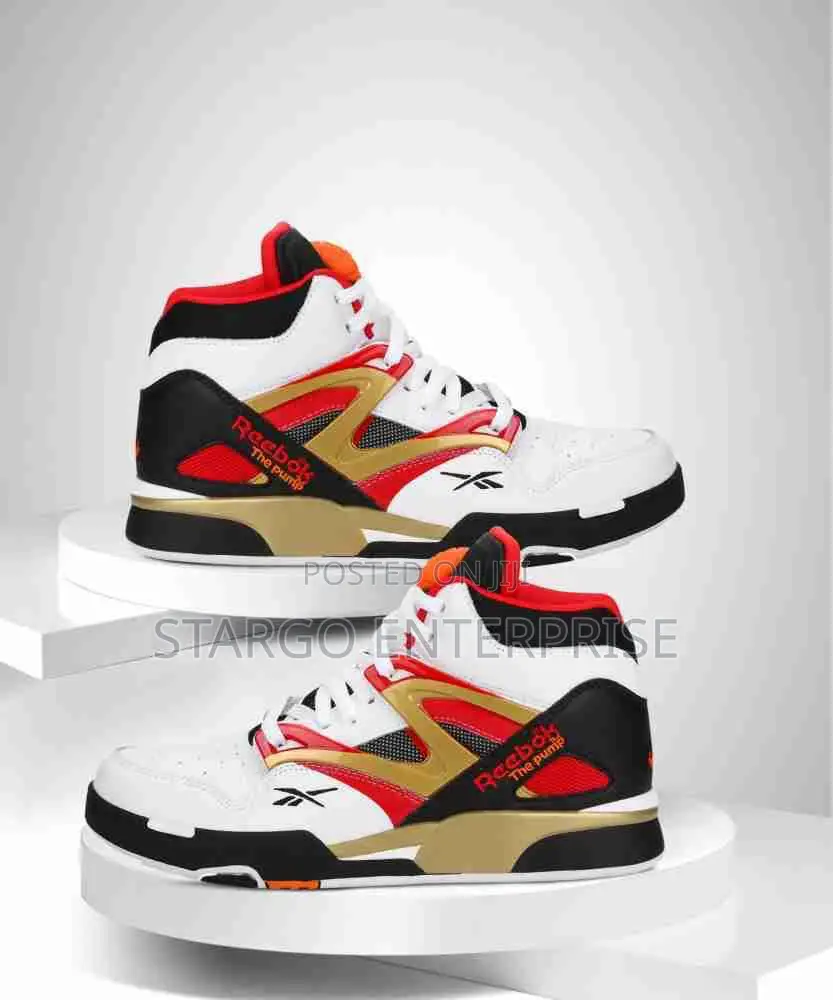 Reebok Sneakers