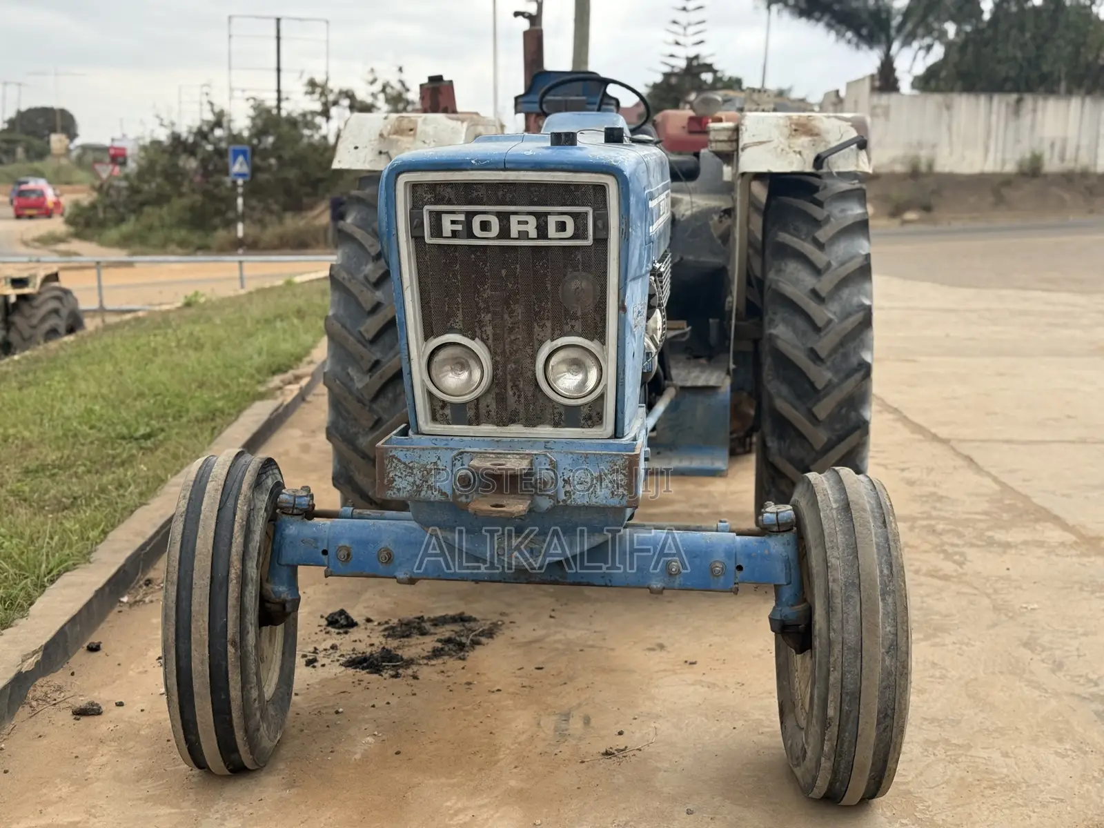 Ford Tractor 5600