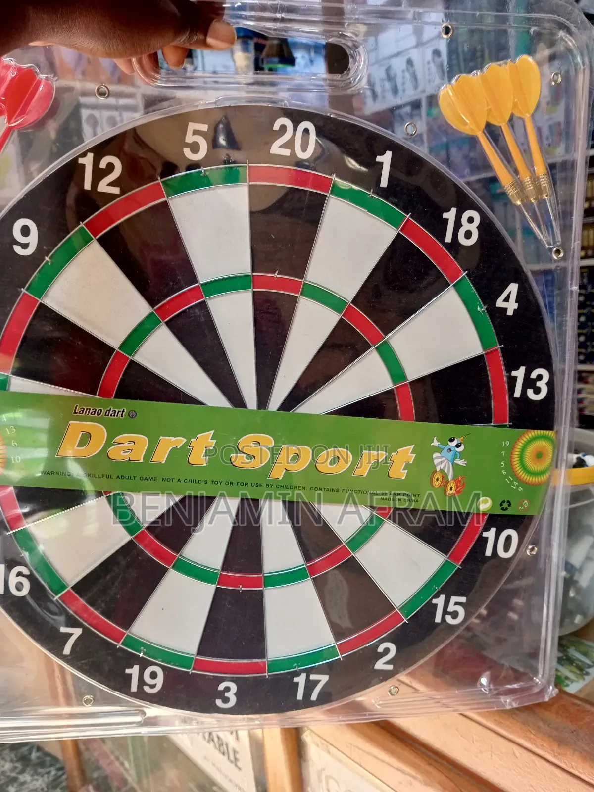Action Dart Sport Game