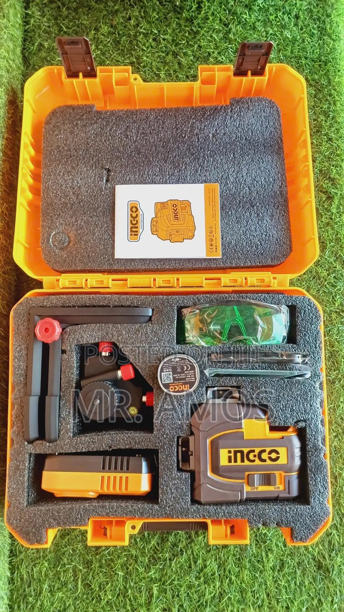 0-35m Cordless 3d Laser Level With 12 Green Lines - Hll301201