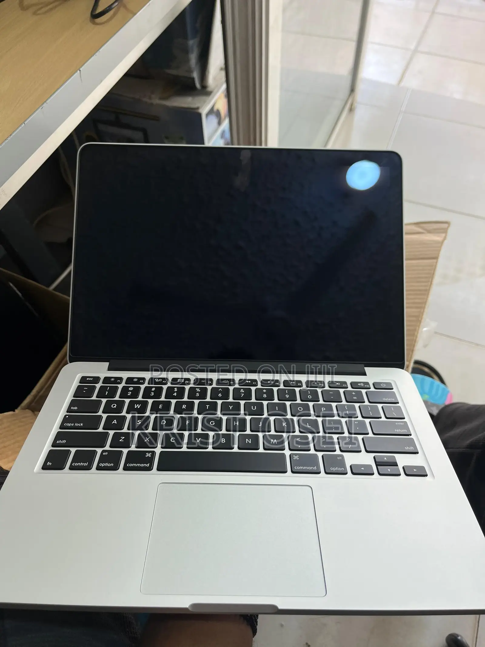 Laptop Apple MacBook Pro 2015 8GB Intel Core I5 SSD 128GB