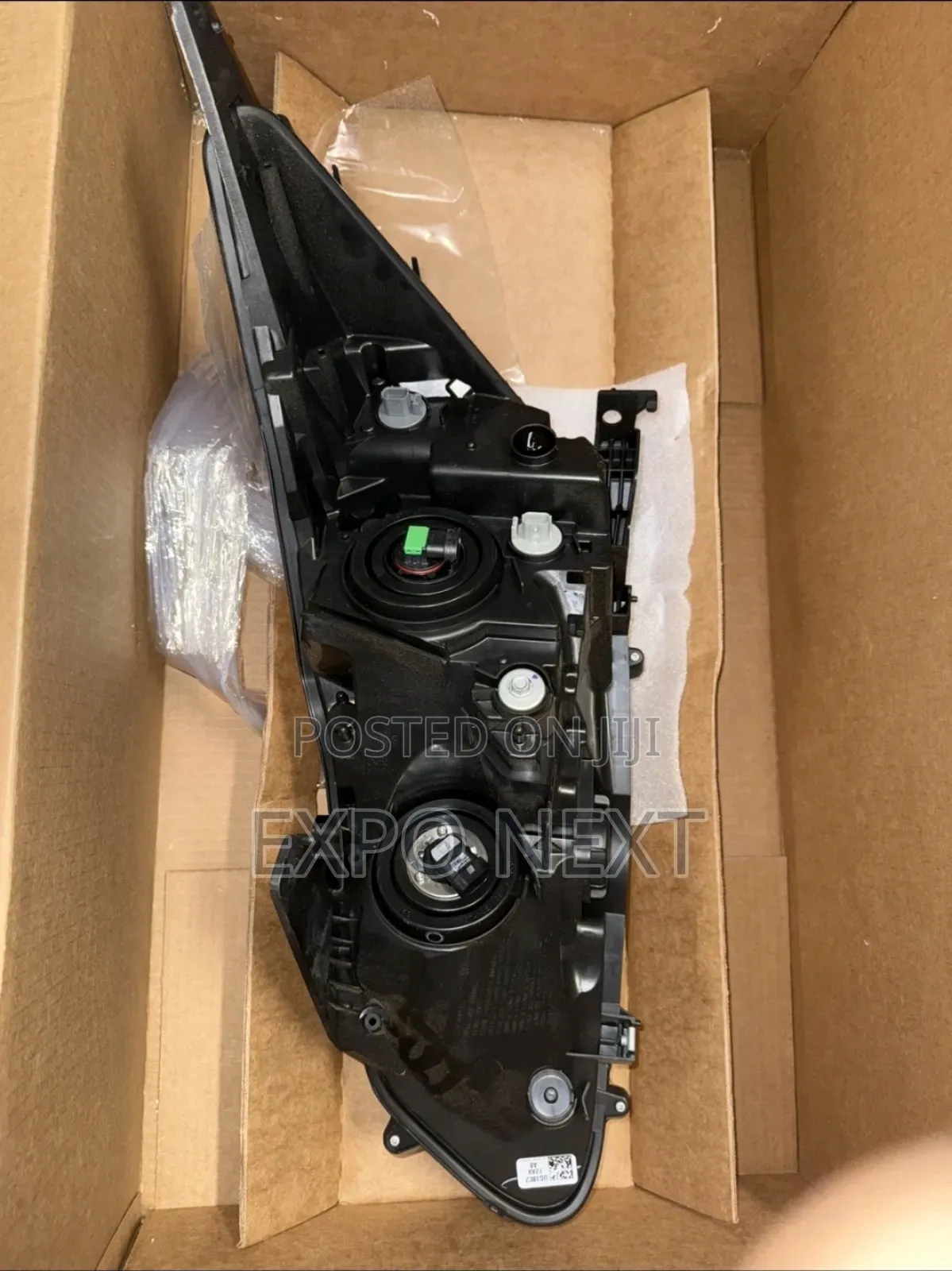 2016-2017 Honda Accord Sedan Right Driver Halogen W/ Led Headlight