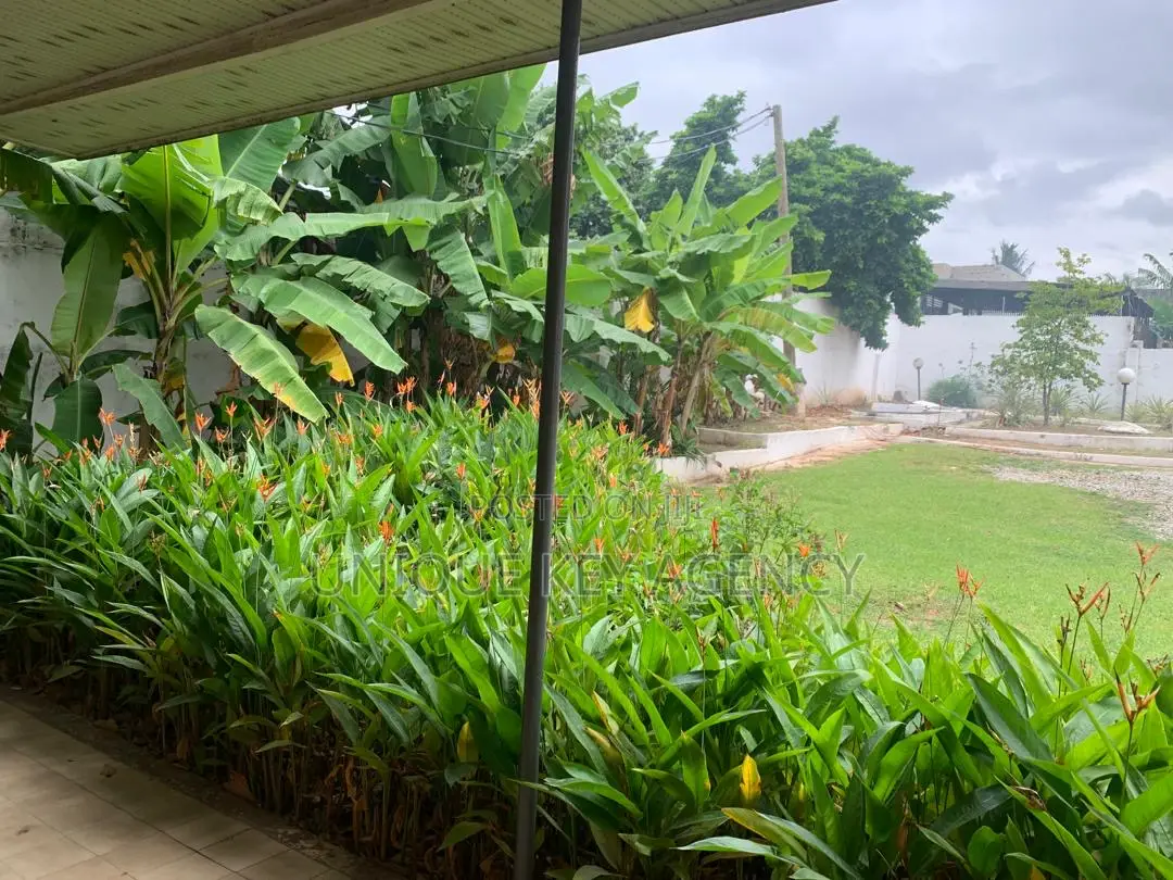 3bdrm House in Unique Key Agency, Tesano for sale