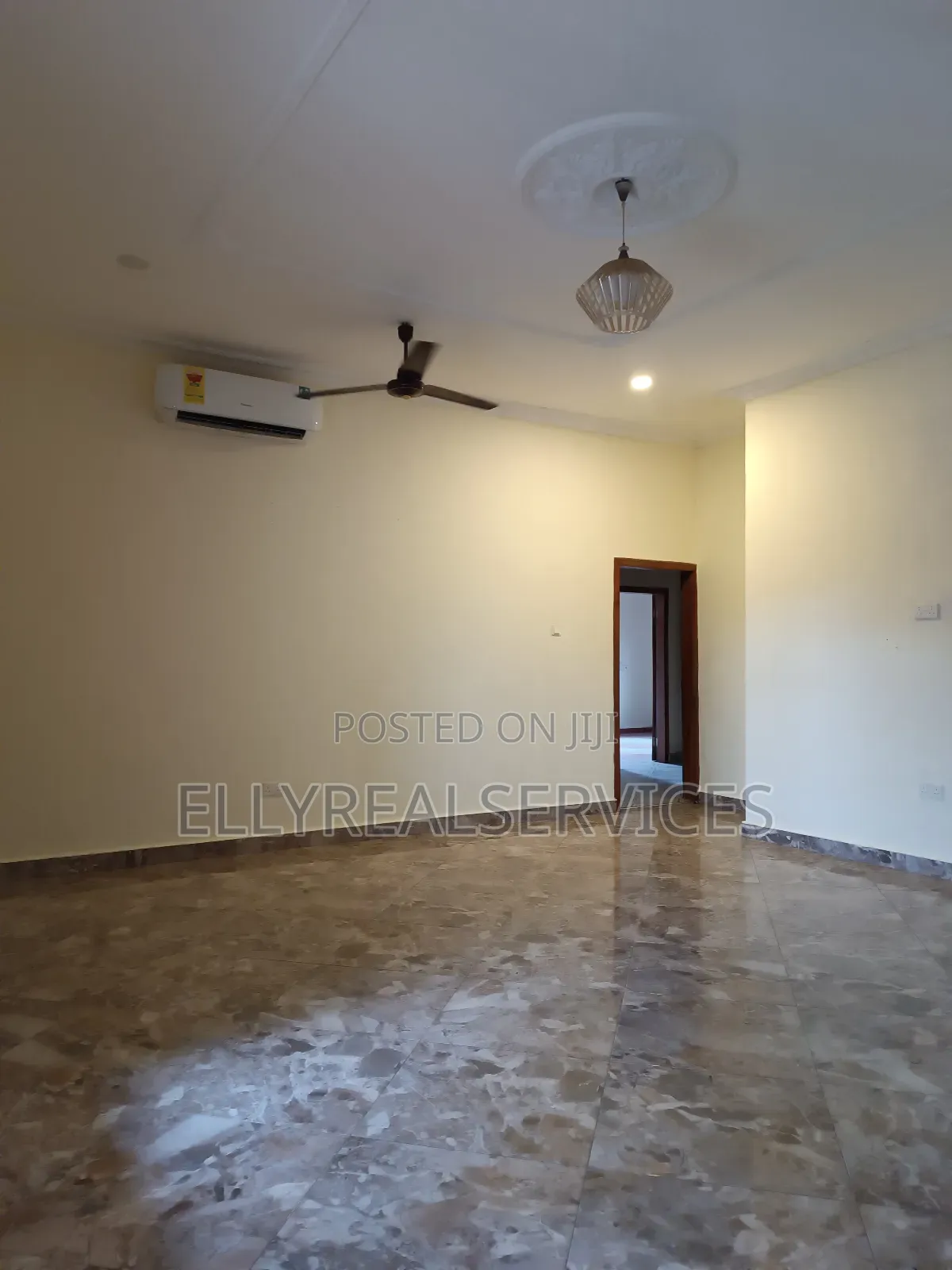 3bdrm Apartment in Ellyrealservices, Oyarifa for rent