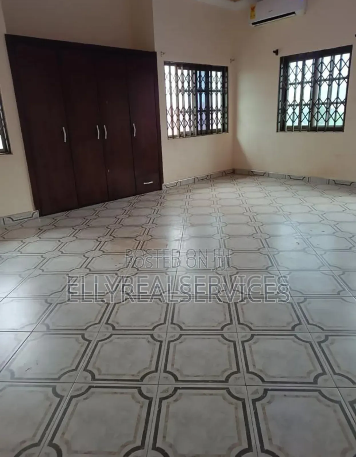 3bdrm Apartment in Ellyrealservices, Oyarifa for rent
