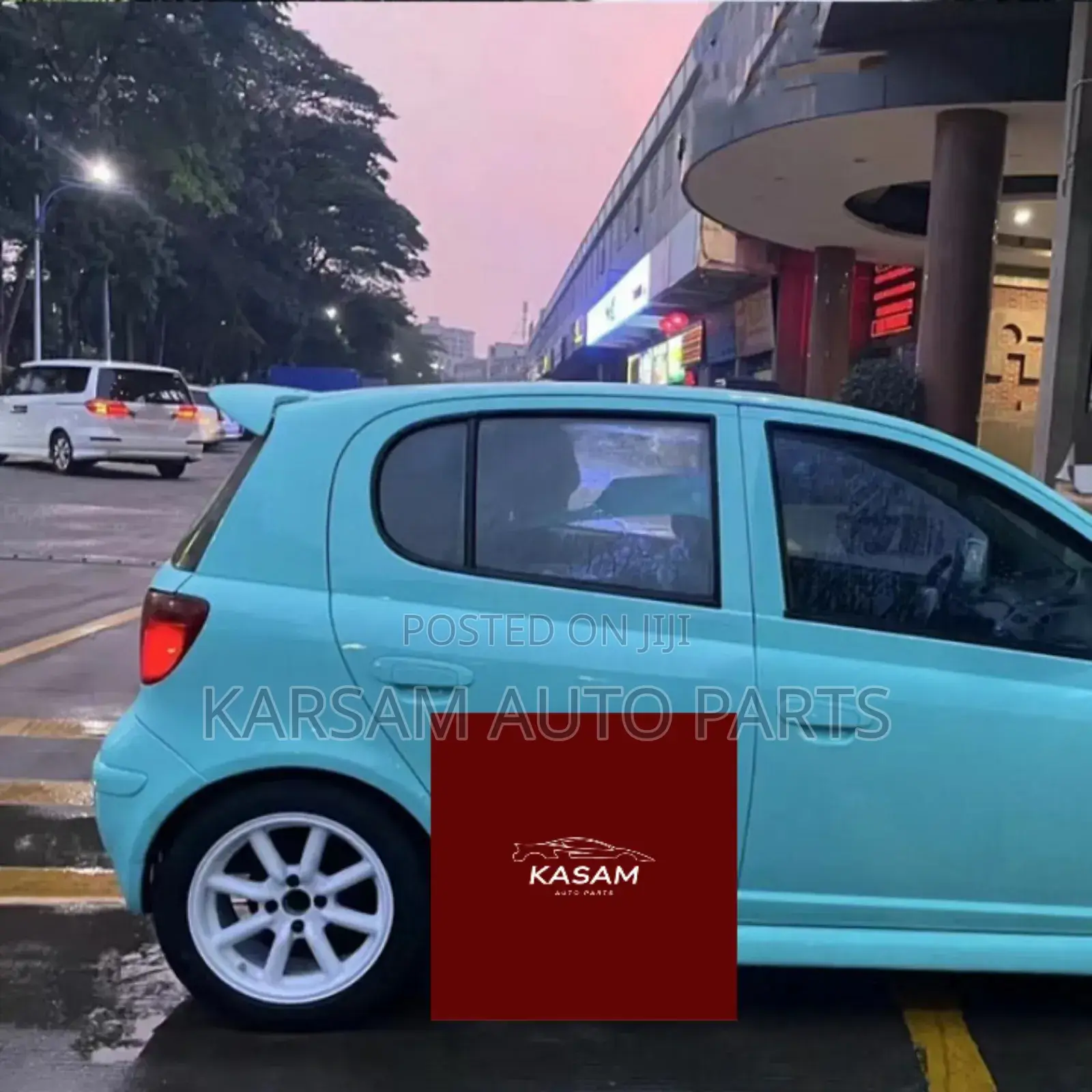 Vitz Bootspiler Big and Small Type