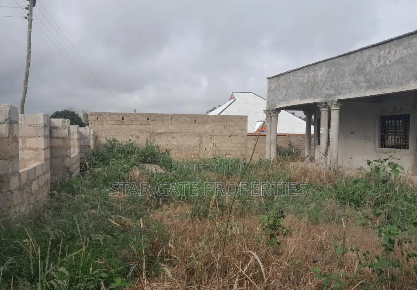 5bdrm House in Ahodwo, Kwabre., Kumasi Metropolitan for sale