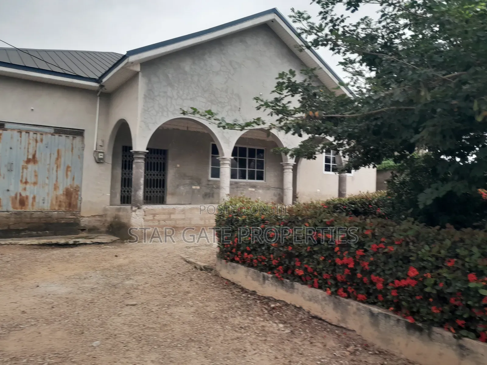 4bdrm House in Appiadu, Near Emina, Kumasi Metropolitan for sale