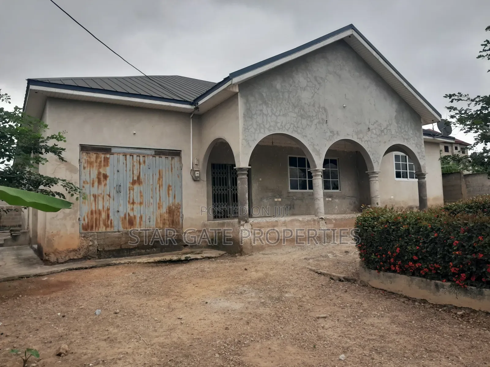 4bdrm House in Appiadu, Near Emina, Kumasi Metropolitan for sale