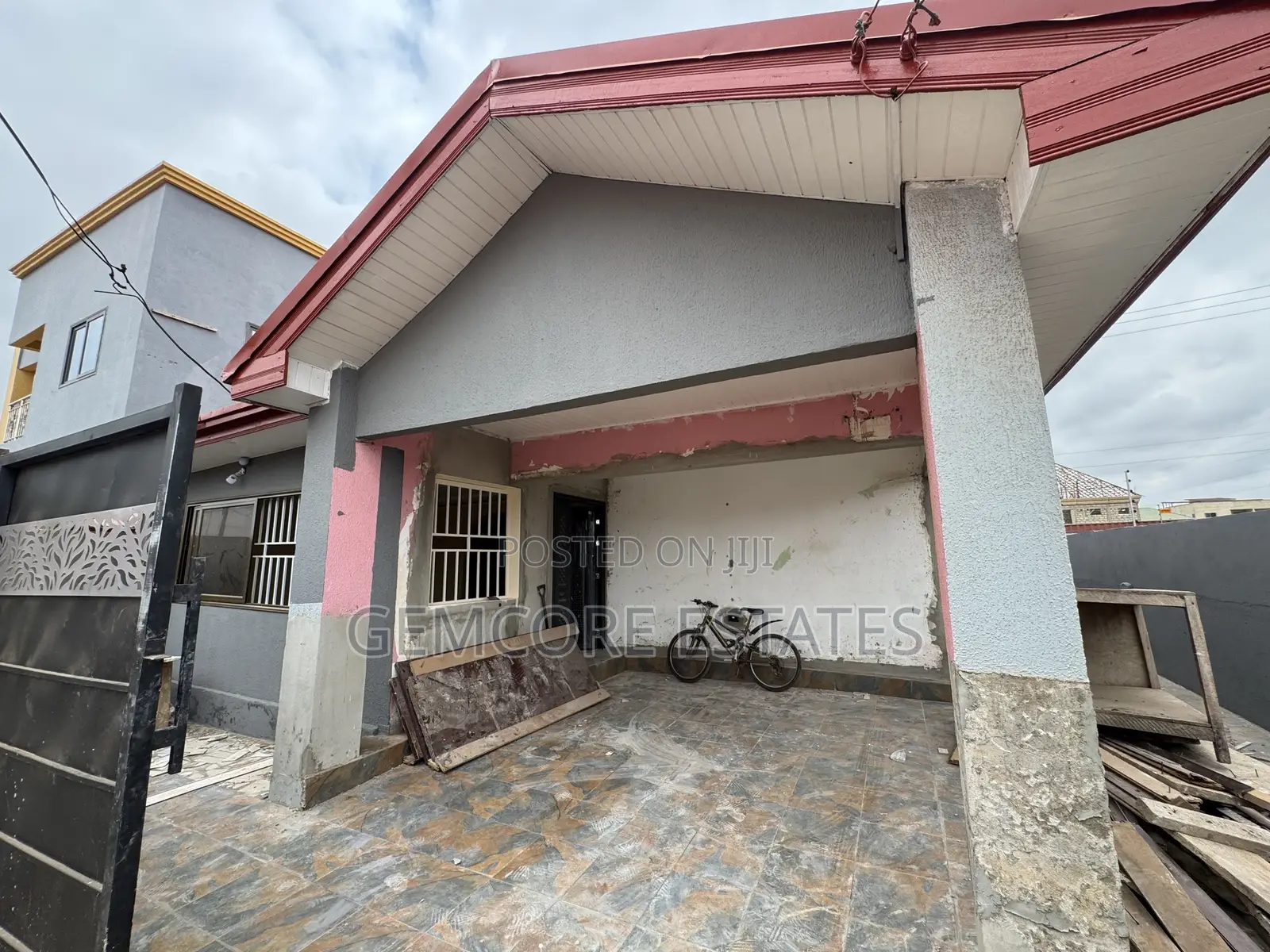 3bdrm House in East Legon Hills for rent