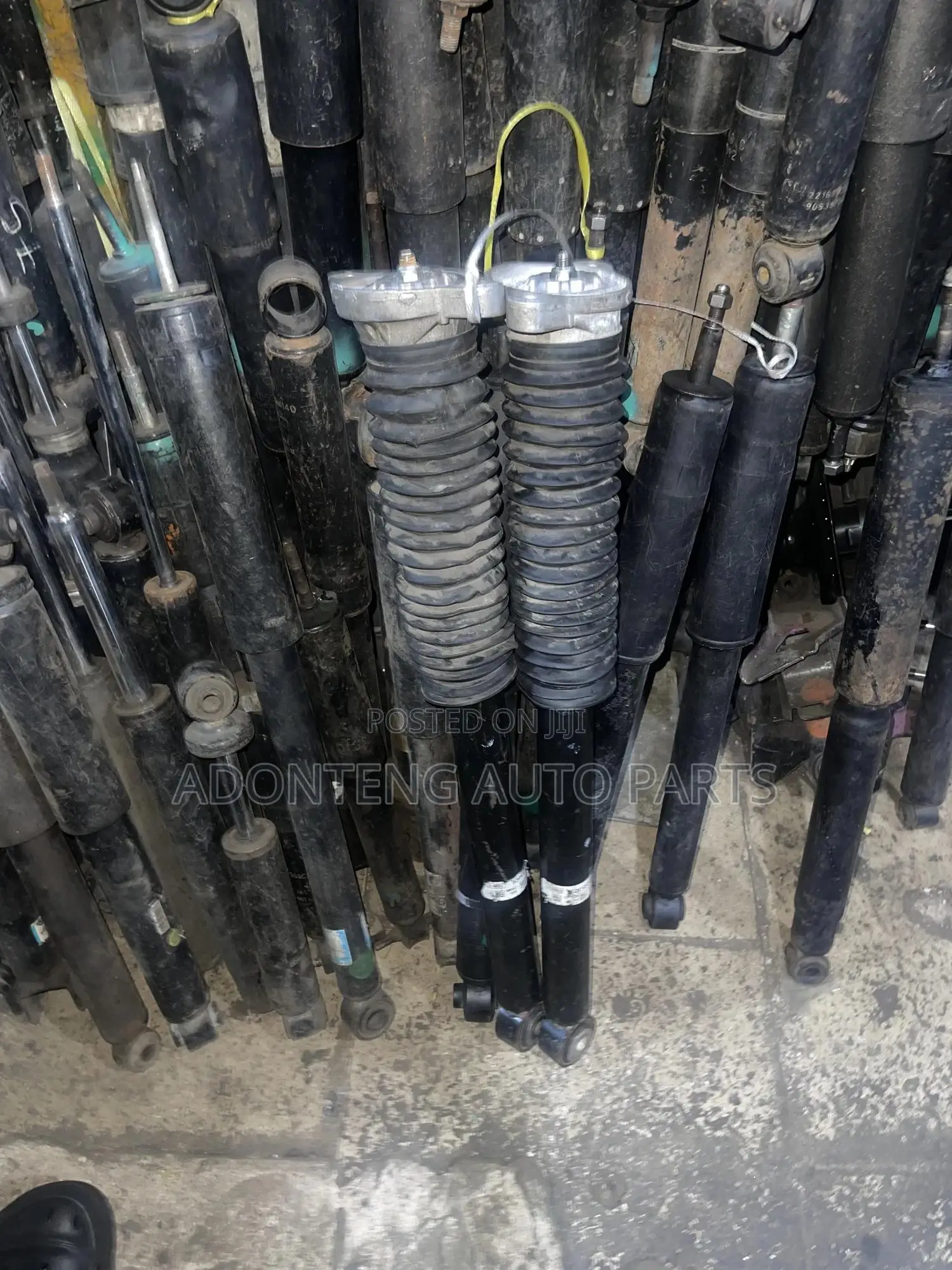 Honda CRV 2017-2020 Back Shock Absorbers