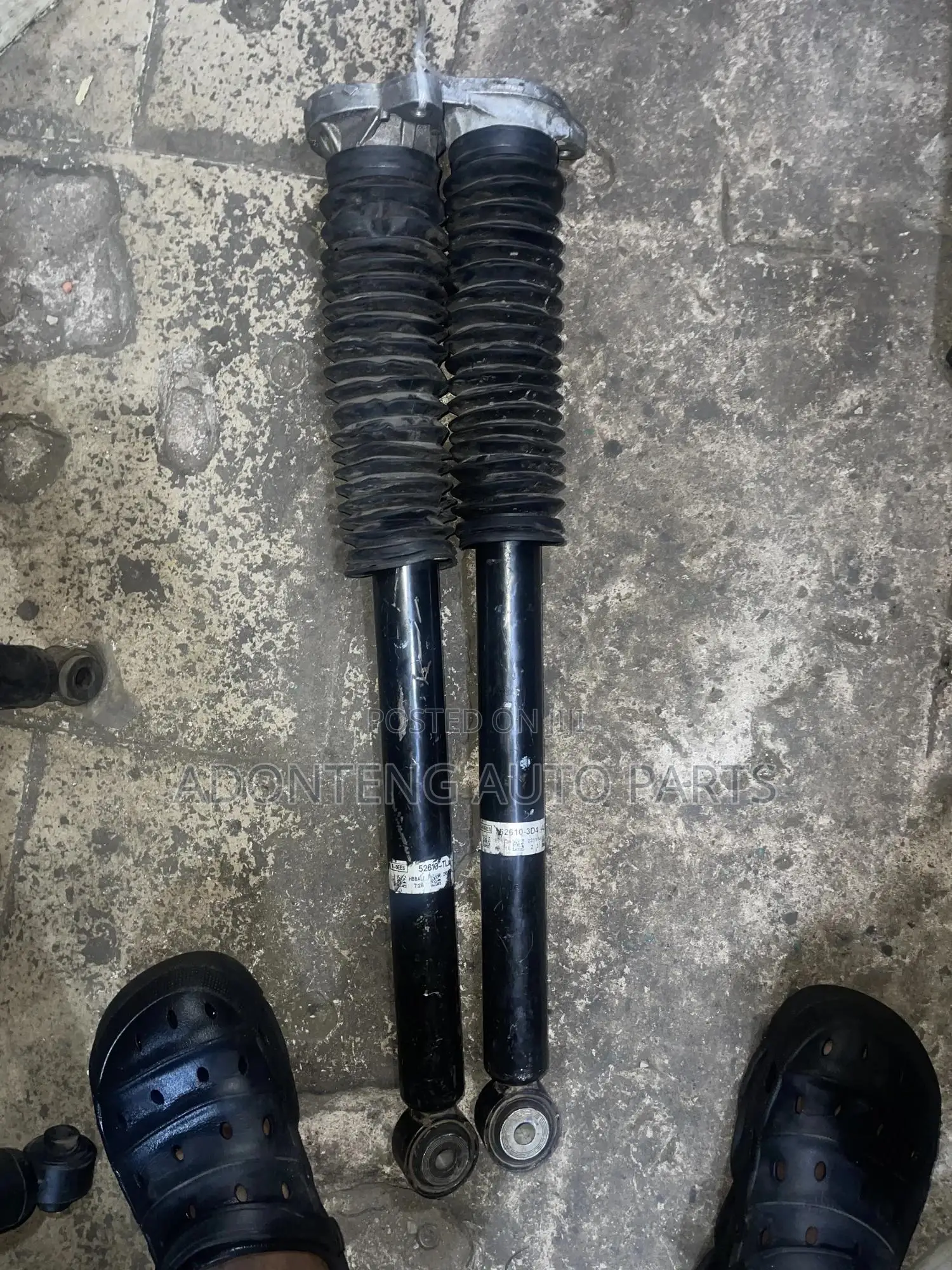 Honda CRV 2017-2020 Back Shock Absorbers