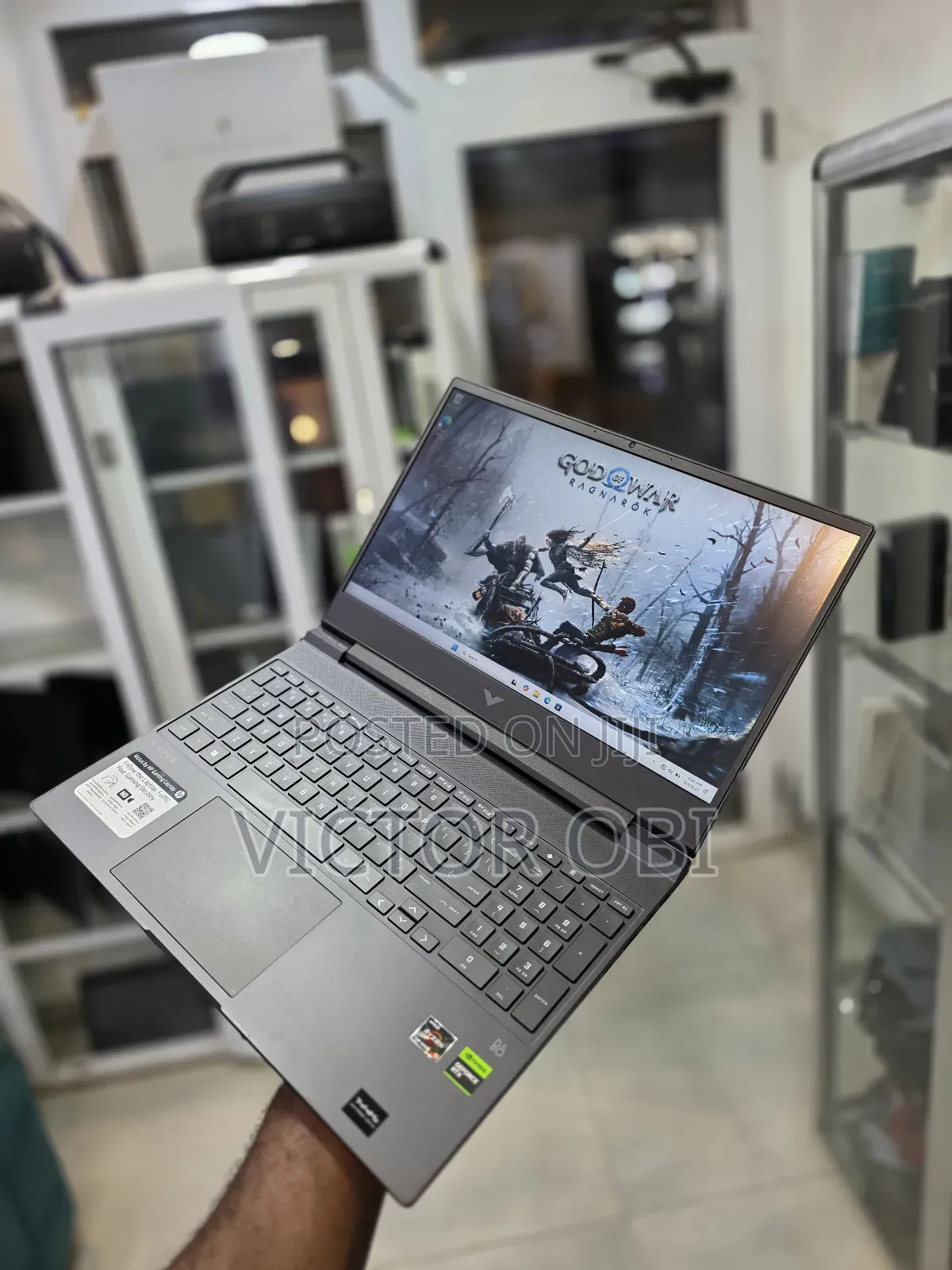 Laptop HP Victus 15 16GB AMD Ryzen 5 SSD 1T
